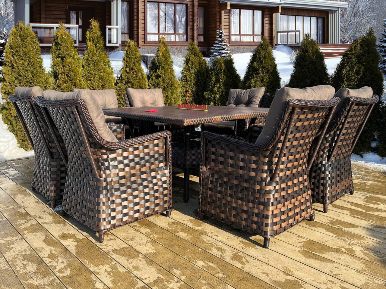 Обеденная группа ДПК 150*150 ARIA/ARIA COMPLIMENT brown на 8 персон для столовой или мангальной зоны
